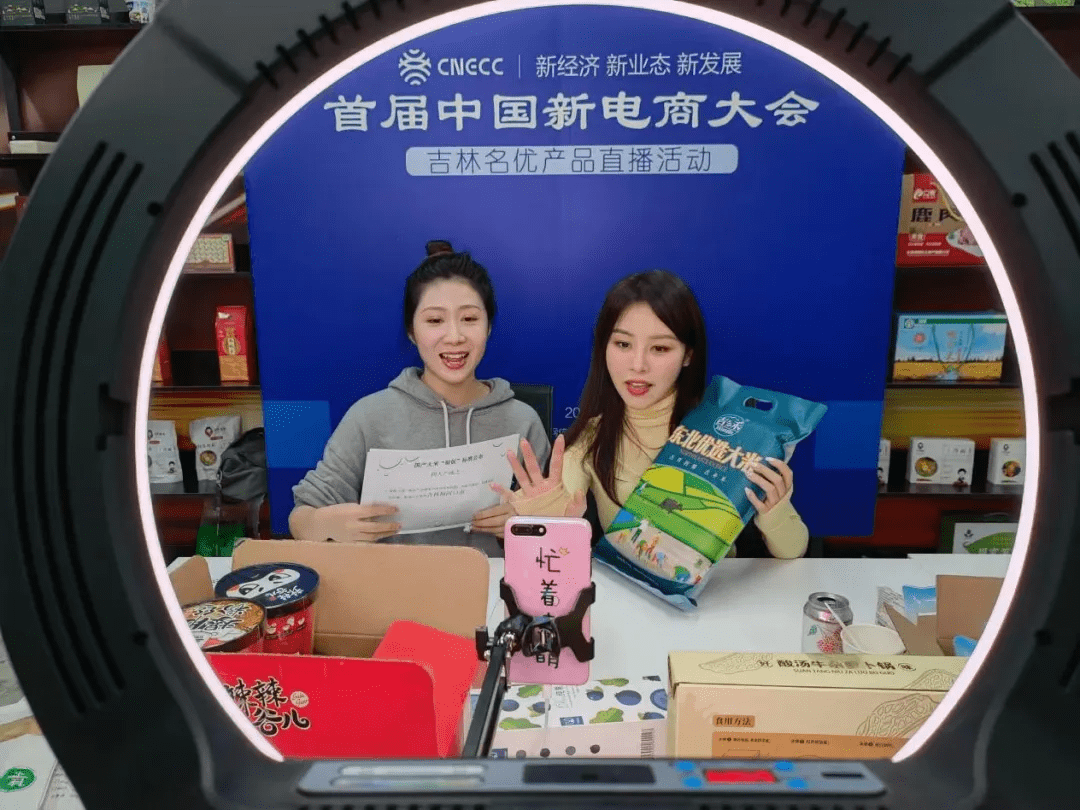 卖产品不如卖自己下载_网上卖农产品怎么做_《卖产品不如卖自己》