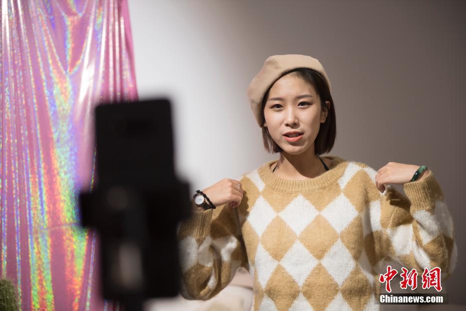 《卖产品不如卖自己》_卖产品不如卖自己下载_网上卖农产品怎么做