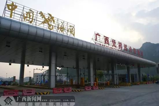 江西国际智贸港项目_西安港国际采购中心_防城港东盟农产品国际采购物流园项目